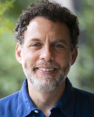 Joshua Greene Headshot 